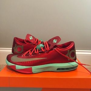 Christmas edition KD’s